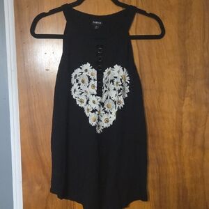 Torrid Tank With Daisy Heart